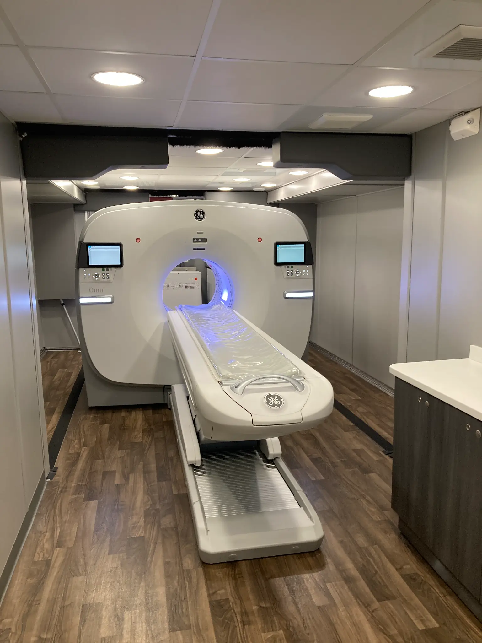 PET/CT scanner inside a Leminal Diagnostics mobile trailer